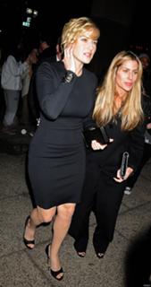 Kate Winslet feet photo thumbnail