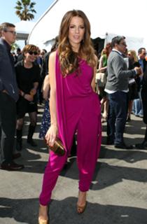 Kate Beckinsale feet photo thumbnail