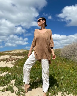 Carolina Ardohain feet photo thumbnail