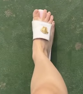 Jannat Zubair Rahmani feet photo thumbnail