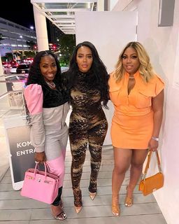 Angela Simmons feet photo thumbnail