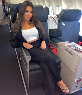 Chloe Ferry feet photo thumbnail