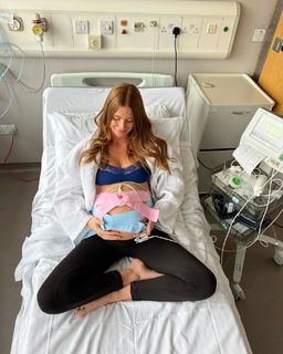 Millie Mackintosh feet photo thumbnail