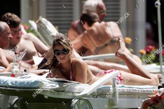 Coleen Rooney feet photo thumbnail