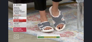 Courtney Khondabi feet photo thumbnail