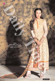 Karisma Kapoor feet photo thumbnail
