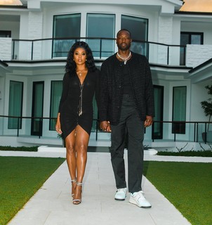 Gabrielle Union feet photo thumbnail