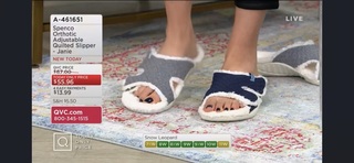 Courtney Khondabi feet photo thumbnail