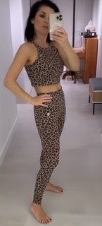 Katarzyna Cichopek feet photo thumbnail