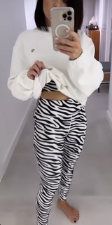 Katarzyna Cichopek feet photo thumbnail