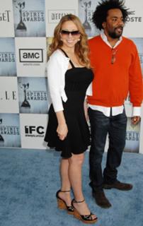 Mariah Carey feet photo thumbnail