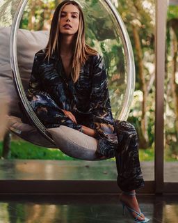 Giovanna Lancellotti feet photo thumbnail