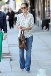 Minka Kelly feet photo thumbnail