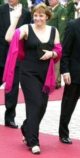 Angela Merkel feet photo 3