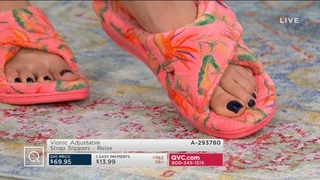 Courtney Khondabi feet photo thumbnail