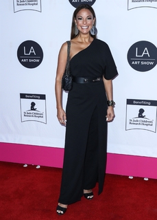Eva LaRue feet photo thumbnail