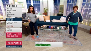 Courtney Khondabi feet photo thumbnail