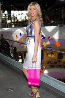 Kate Upton feet photo thumbnail