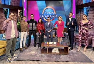 Cynthia Rodríguez feet photo thumbnail