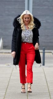 Denise Van Outen feet photo thumbnail