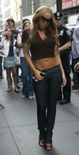 Mariah Carey feet photo thumbnail