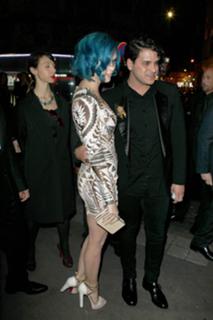 Katy Perry feet photo thumbnail