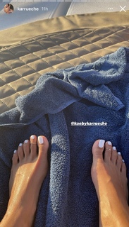 Karrueche Tran feet photo thumbnail