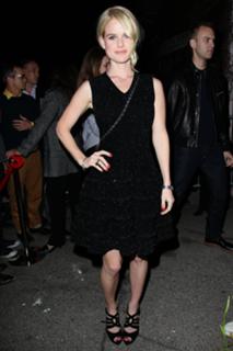 Alice Eve feet photo thumbnail