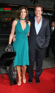 Cindy Crawford feet photo thumbnail