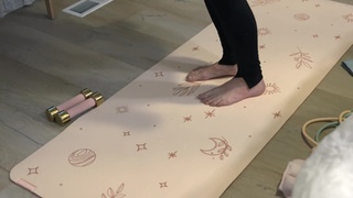 Brie Garcia feet photo thumbnail