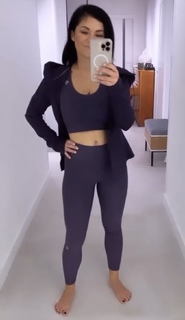 Katarzyna Cichopek feet photo thumbnail