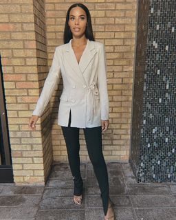 Rochelle Humes feet photo thumbnail