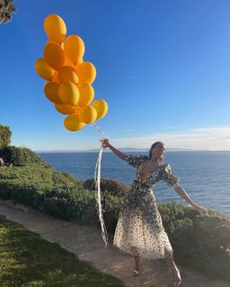 Kerry Washington feet photo thumbnail
