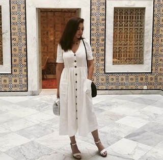 Dorra Zarrouk feet photo thumbnail