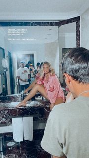 Margarida Corceiro feet photo thumbnail