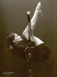 Laetitia Casta feet photo thumbnail