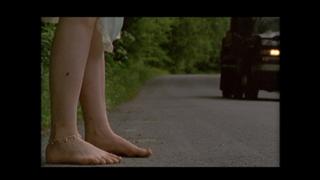 Lena Dunham feet photo 2