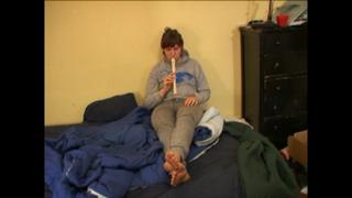 Lena Dunham feet photo 4