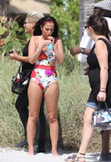 Tulisa feet photo thumbnail