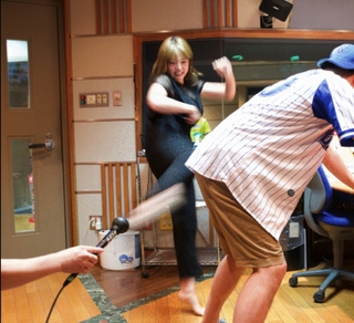 Ai Shinozaki feet photo thumbnail