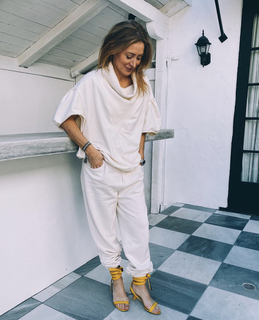 Sasha Alexander feet photo thumbnail