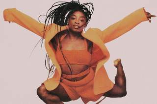 Simone Biles feet photo thumbnail