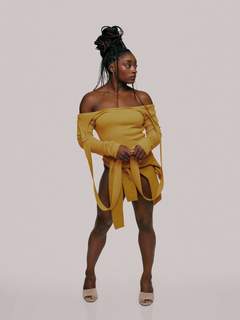 Simone Biles feet photo thumbnail