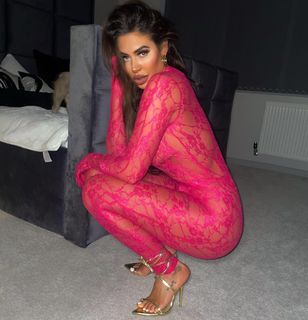 Chloe Ferry feet photo thumbnail