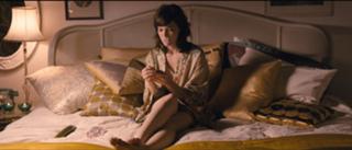 Mandy Moore feet photo thumbnail