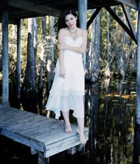 Sophia Bush feet photo thumbnail