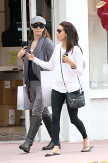 Eva Longoria feet photo thumbnail