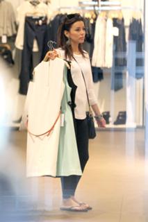 Eva Longoria feet photo thumbnail