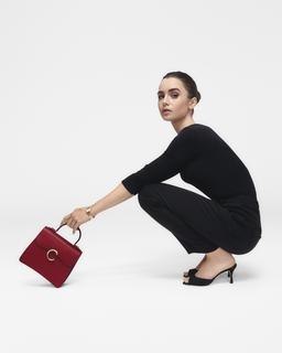 Lily Collins feet photo thumbnail