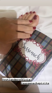 Franciely Freduzeski feet photo thumbnail